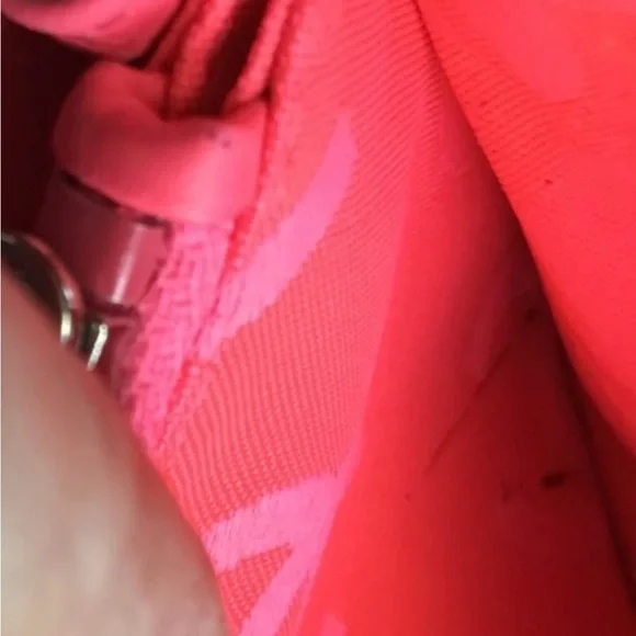 CHANEL ♦️♦️♦️FLASH SALE♦️♦️Black and White Quilted Wallet - Picture 7 of 7